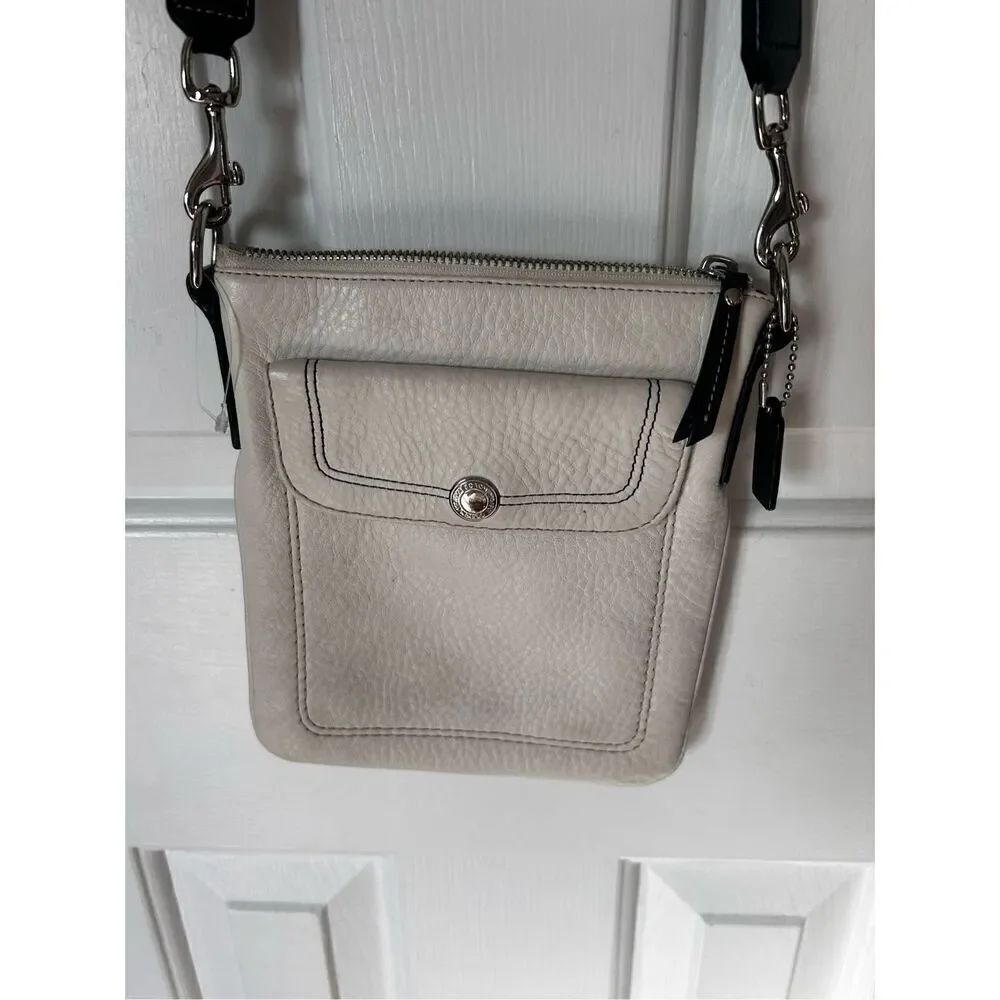 Coach leather white crossbody bag authentic with adjustable black strap